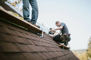 Local Roofers in Spring Grv Hts, IN